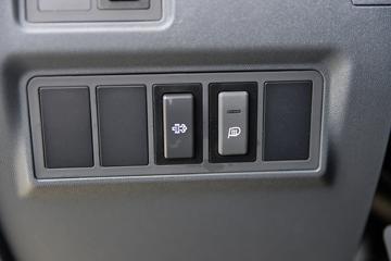 ���� ����V5 150���� 4X2 4.03����س�(HFC5045XLCP32K2C7S)ͼƬ