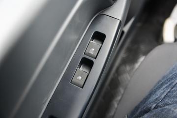 ���� ����V5 150���� 4X2 4.03����س�(HFC5045XLCP32K2C7S)ͼƬ