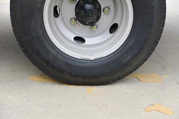 ���� ����V5 150���� 4X2 4.03����س�(HFC5045XLCP32K2C7S)ͼƬ