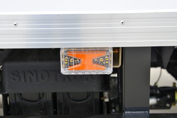 �й�����HOWO ���� 190���� 4X2 4.7����س�ͼƬ