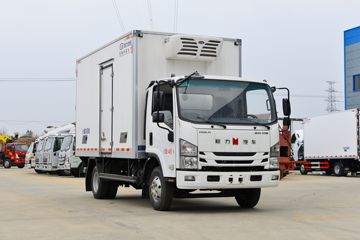 庆铃 五十铃 铃咖 150马力 4X2 4.05米冷藏车(程力威牌)(CLW5042XLCCDP)