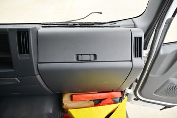 ���� ��ʮ�� �忧 150���� 4X2 4.05����س�(��������)ͼƬ
