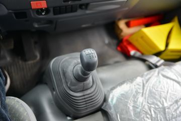 ���� ��ʮ�� �忧 150���� 4X2 4.05����س�(��������)ͼƬ