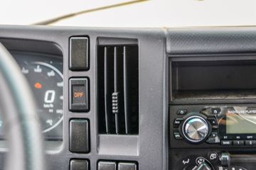 ���� ��ʮ�� �忧 150���� 4X2 4.05����س�(��������)ͼƬ