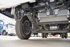 庆铃 五十铃 铃咖 150马力 4X2 4.05米冷藏车(程力威牌)(CLW5042XLCCDP)