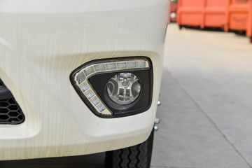  M2 1.6L 122  4X2 3.5س()(CL5030XLCB6WX)ͼƬ