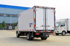 福田 祥菱M2 1.6L 122马力 汽油 4X2 3.5米冷藏车(程力牌)(CL5030XLCB6WX)
