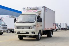 福田 祥菱M2 1.6L 122马力 汽油 4X2 3.5米冷藏车(程力牌)(CL5030XLCB6WX)