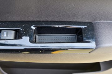 ���� ����M2 1.6L 122���� ���� 4X2 3.5����س�(������)ͼƬ