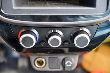 ���� ����M2 1.6L 122���� ���� 4X2 3.5����س�(������)ͼƬ