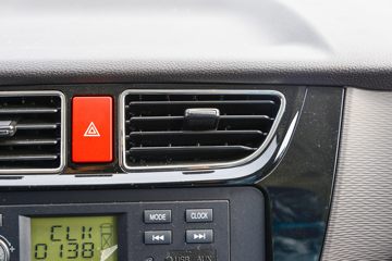 ���� ����M2 1.6L 122���� ���� 4X2 3.5����س�(������)ͼƬ