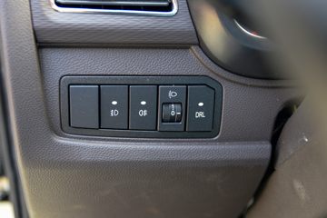 ���� ����M2 1.6L 122���� ���� 4X2 3.5����س�(������)ͼƬ