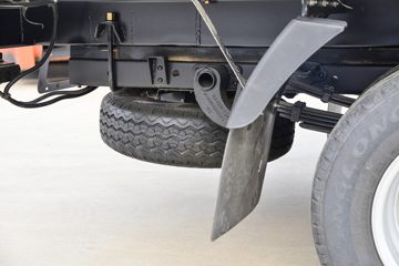 ���� ����M2 1.6L 122���� ���� 4X2 3.5����س�(������)ͼƬ