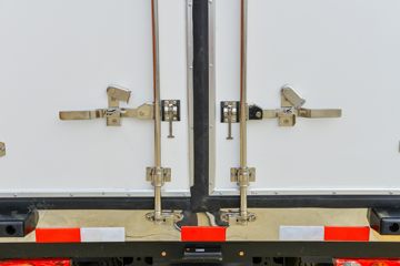 ���� ����M2 1.6L 122���� ���� 4X2 3.5����س�(������)ͼƬ