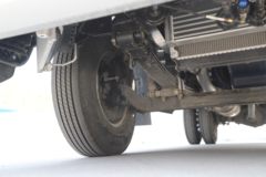 蓝擎轻卡 龙N 舒适型 140马力 4.18米单排栏板轻卡(宽体)(YTQ1041KK333)