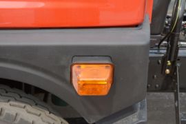 龙V&nbsp;牵引车外观                                                图片