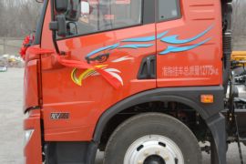 龙V&nbsp;牵引车外观                                                图片