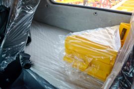 龙V&nbsp;牵引车驾驶室                                               图片