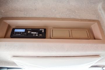 �ൺ��� ��V�п�2.0 190���� 4X2ǣ����(��ʿ��8��)ͼƬ