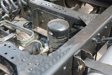 �ൺ��� ��V�п�2.0 190���� 4X2ǣ����(��ʿ��8��)ͼƬ