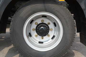 �ൺ��� ��V�п�2.0 190���� 4X2ǣ����(��ʿ��8��)ͼƬ