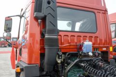 青岛解放 龙V中卡2.0 190马力 4X2牵引车(法士特8档)(CA4080PK2E6A80)