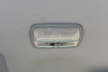 ���� ��ʮ��KV600 132���� 4X2 5.15����س�(������)ͼƬ