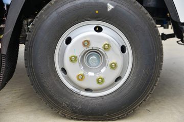 ���� ��ʮ��KV600 132���� 4X2 5.15����س�(������)ͼƬ