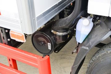 ���� ��ʮ��KV600 132���� 4X2 5.15����س�(������)ͼƬ