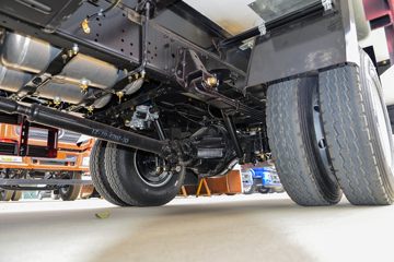 ���� ��ʮ��KV600 132���� 4X2 5.15����س�(������)ͼƬ