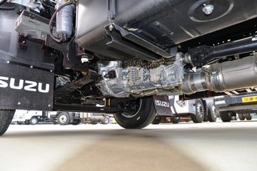 ���� ��ʮ��KV600 132���� 4X2 5.15����س�(������)ͼƬ