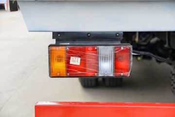 ���� ��ʮ��KV600 132���� 4X2 5.15����س�(������)ͼƬ