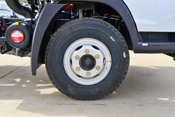 �й�����HOWO ͳ˧ 170���� 3.85���Ű������Ῠ(ZZ1107G3315F1)ͼƬ