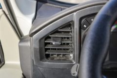 中国重汽HOWO 统帅 170马力 4.15米单排厢式轻卡(法士特8档)(ZZ5117XXYH3315F112)