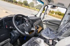 中国重汽HOWO 统帅 170马力 4.15米单排厢式轻卡(法士特8档)(ZZ5117XXYH3315F112)