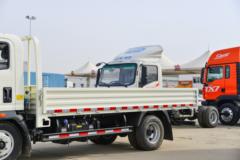 中国重汽HOWO 悍将M 140马力 4.15米单排栏板轻卡(ZZ1047F3313F145D)