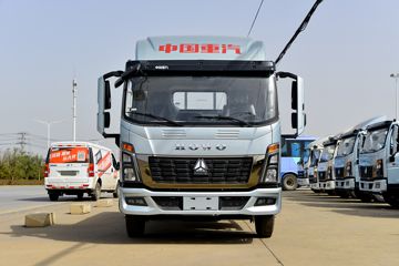 中国重汽HOWO 统帅 151马力 3.65米单排厢式轻卡(星瑞6档)(ZZ5047XXYG3215F144B)