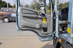 中国重汽HOWO 统帅 170马力 4.15米单排栏板轻卡(法士特8档)(ZZ1077F3315F174)