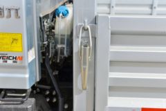 中国重汽HOWO 统帅 170马力 4.15米单排栏板轻卡(法士特8档)(ZZ1077F3315F174)