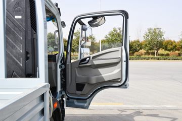 �й�����HOWO ͳ˧ 145���� 4.15�׵��������Ῠ(��ʿ��8��)ͼƬ