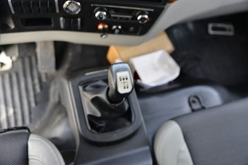 �й�����HOWO ͳ˧ 145���� 4.15�׵��������Ῠ(��ʿ��8��)ͼƬ