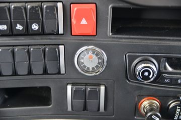 �й�����HOWO ͳ˧ 145���� 4.15�׵��������Ῠ(��ʿ��8��)ͼƬ