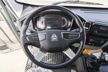�й�����HOWO ͳ˧ 145���� 4.15�׵��������Ῠ(��ʿ��8��)ͼƬ