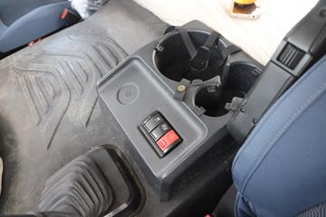 һ����� J6P ����� 460���� 6X4 Σ��Ʒǣ����(CA4250P66K25T1E6Z)ͼƬ