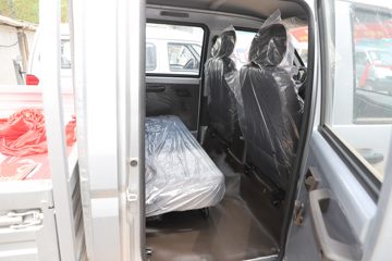 ���� �ٹ��¿� ������ 2L 136���� ���� 2.6��˫������΢��(��˫̥)(LZW1030SLGHUB)ͼƬ