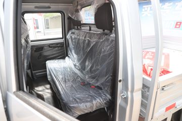 ���� �ٹ��¿� ������ 2L 136���� ���� 2.6��˫������΢��(��˫̥)(LZW1030SLGHUB)ͼƬ