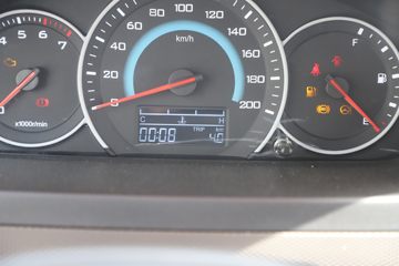 ���� �ٹ��¿� ������ 2L 136���� ���� 2.6��˫������΢��(��˫̥)(LZW1030SLGHUB)ͼƬ