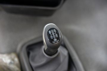 �������� �ܱ� 350���� 8X4 �������䳵(����������)(SGZ5311GWNCQ6)ͼƬ