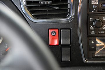 �������� �ܱ� 350���� 8X4 �������䳵(����������)(SGZ5311GWNCQ6)ͼƬ