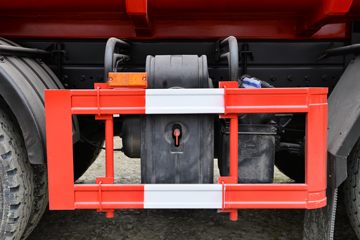 �������� �ܱ� 350���� 8X4 �������䳵(����������)(SGZ5311GWNCQ6)ͼƬ